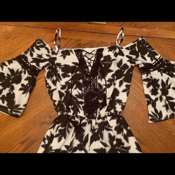 romper - Picture 3 of 4